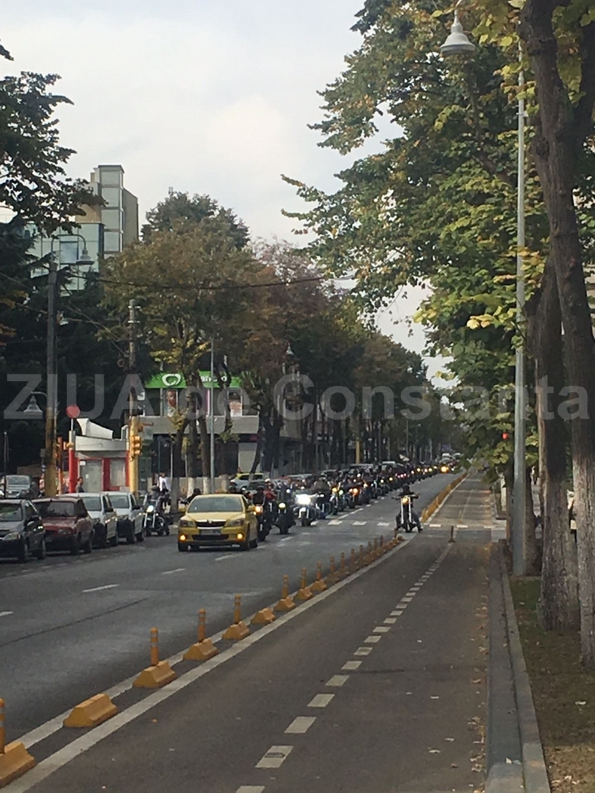 zeci de motociclisti au ambalat motoarele in constanta galerie foto video 609220 zeci de motociclisti au ambalat motoarele in constanta galerie foto video 609220