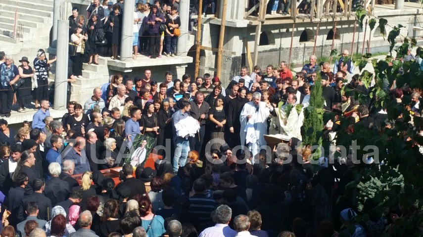 update 4 ziua de constanta va aduce imagini de la fata locului artistul aurelian preda este inmormantat update 4 ziua de constanta va aduce imagini de la fata locului artistul aurelian preda este inmormantat