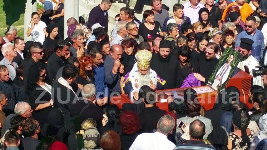 update 4 ziua de constanta va aduce imagini de la fata locului artistul aurelian preda este inmormantat update 4 ziua de constanta va aduce imagini de la fata locului artistul aurelian preda este inmormantat