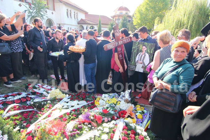 update 4 ziua de constanta va aduce imagini de la fata locului artistul aurelian preda este inmormantat update 4 ziua de constanta va aduce imagini de la fata locului artistul aurelian preda este inmormantat