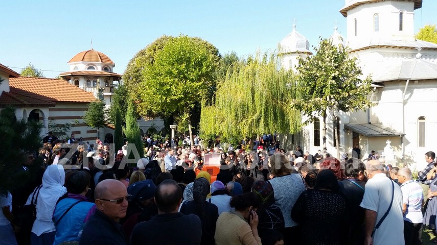 update 4 ziua de constanta va aduce imagini de la fata locului artistul aurelian preda este inmormantat update 4 ziua de constanta va aduce imagini de la fata locului artistul aurelian preda este inmormantat