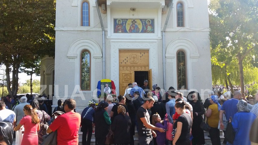 update 4 ziua de constanta va aduce imagini de la fata locului artistul aurelian preda este inmormantat update 4 ziua de constanta va aduce imagini de la fata locului artistul aurelian preda este inmormantat