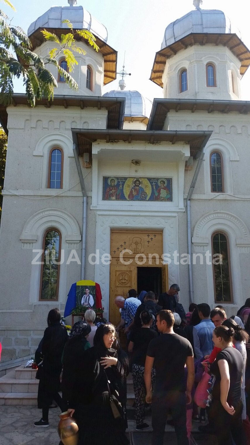 update 4 ziua de constanta va aduce imagini de la fata locului artistul aurelian preda este inmormantat update 4 ziua de constanta va aduce imagini de la fata locului artistul aurelian preda este inmormantat