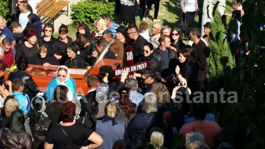 update 4 ziua de constanta va aduce imagini de la fata locului artistul aurelian preda este inmormantat update 4 ziua de constanta va aduce imagini de la fata locului artistul aurelian preda este inmormantat