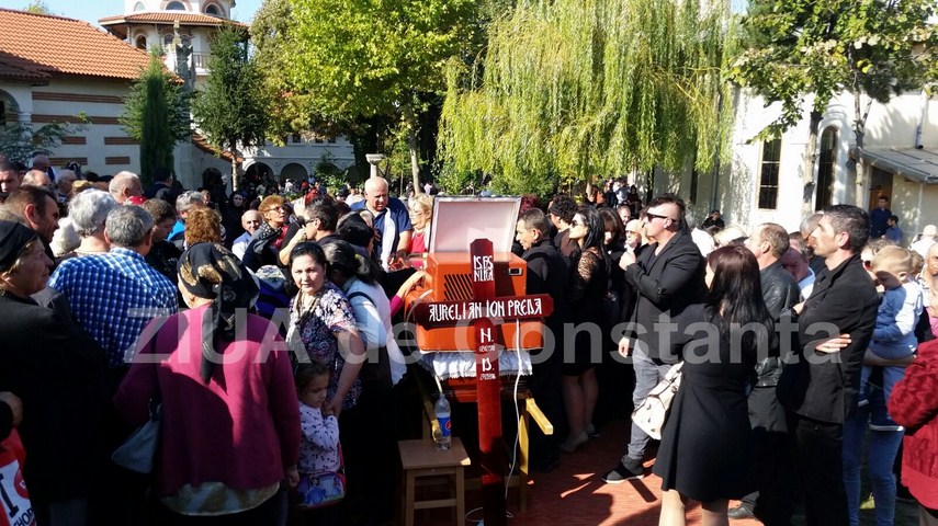 update 4 ziua de constanta va aduce imagini de la fata locului artistul aurelian preda este inmormantat update 4 ziua de constanta va aduce imagini de la fata locului artistul aurelian preda este inmormantat