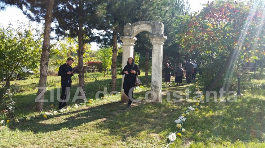 update 4 ziua de constanta va aduce imagini de la fata locului artistul aurelian preda este inmormantat update 4 ziua de constanta va aduce imagini de la fata locului artistul aurelian preda este inmormantat