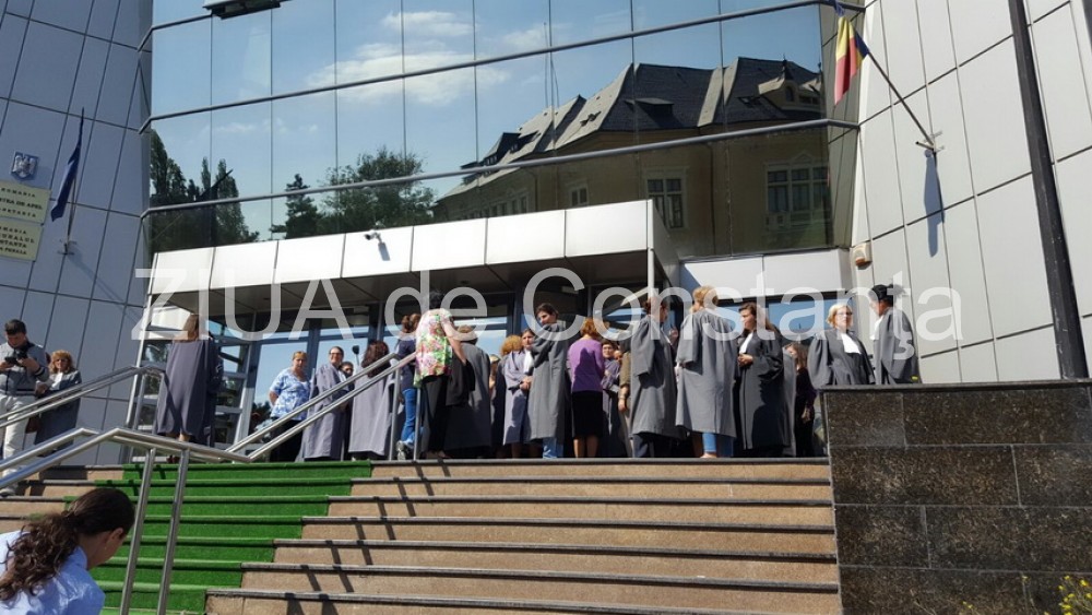 astazi protest in justitia din constanta 609418 astazi protest in justitia din constanta 609418