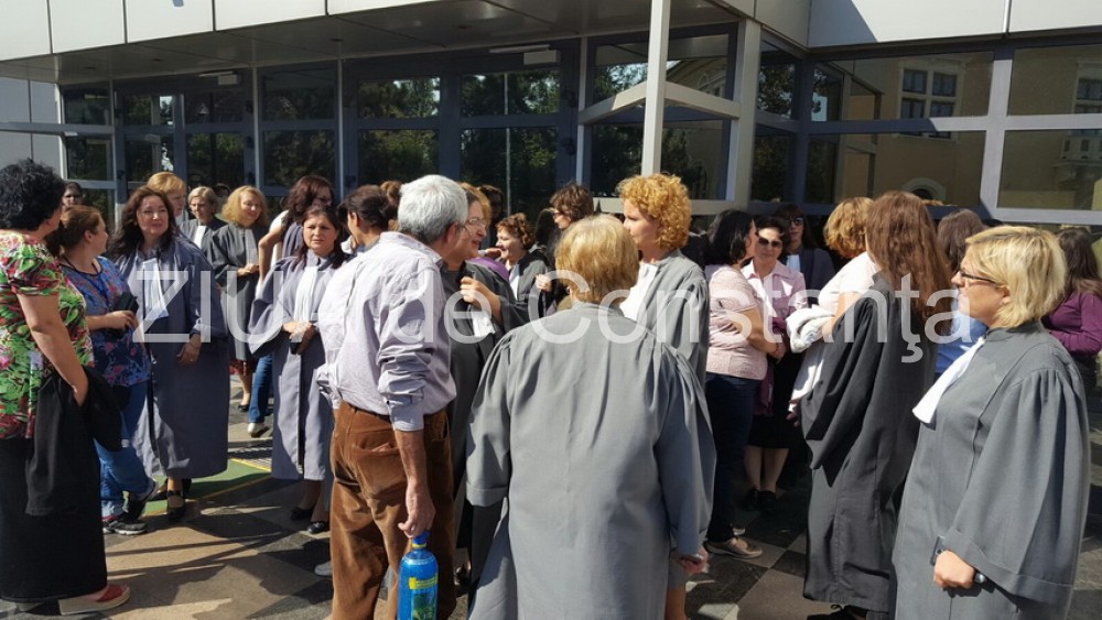astazi protest in justitia din constanta 609418 astazi protest in justitia din constanta 609418