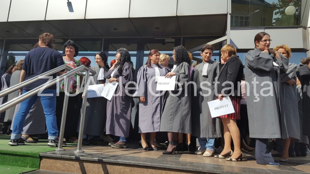 astazi protest in justitia din constanta 609418 astazi protest in justitia din constanta 609418