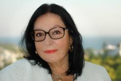 Celebra cântăreață Nana Mouskouri se află la ceas aniversar (video)