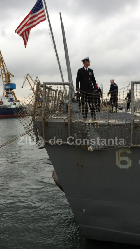 distrugatorul uss carney a acostat in portul constanta 612149 distrugatorul uss carney a acostat in portul constanta 612149