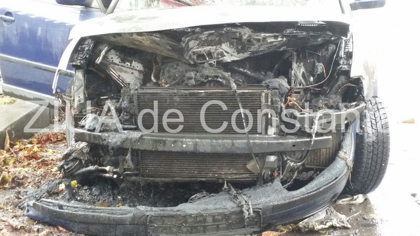 arde o masina pe strada theodor aman din constanta 612457 arde o masina pe strada theodor aman din constanta 612457