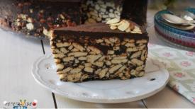 Reţetă video Tort de biscuiti 