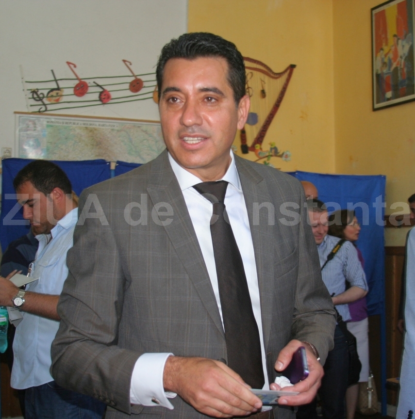 doua dosare respinse numele candidatilor la alegerile parlamentare in circumscriptia constanta galerie doua dosare respinse numele candidatilor la alegerile parlamentare in circumscriptia constanta galerie