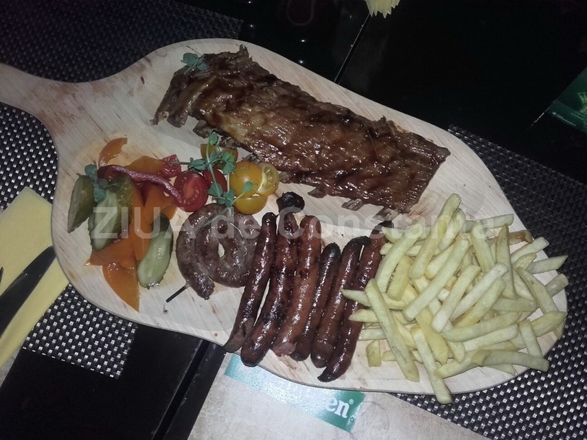 arthur pub un local cu mancare mai multa in meniu si mai putina in farfurie galerie foto 613007 arthur pub un local cu mancare mai multa in meniu si mai putina in farfurie galerie foto 613007