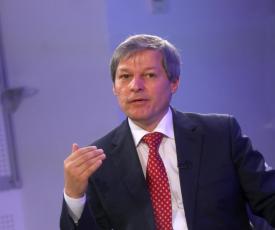Dacian Cioloş „Voi participa la acţiuni ale unor partide politice pentru a explica Platforma România 100“