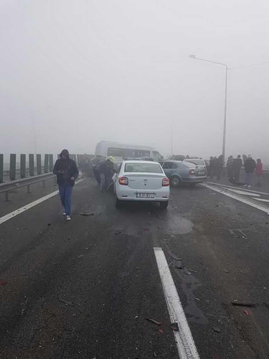 carnaj spre constanta urmarile celui mai grav accident din istoria autostrazilor din romania patru morti carnaj spre constanta urmarile celui mai grav accident din istoria autostrazilor din romania patru morti