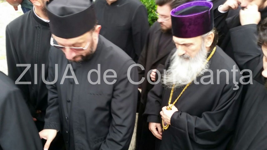 teodosie este asteptat la sediul ipj de un sobor de preoti 614106 teodosie este asteptat la sediul ipj de un sobor de preoti 614106