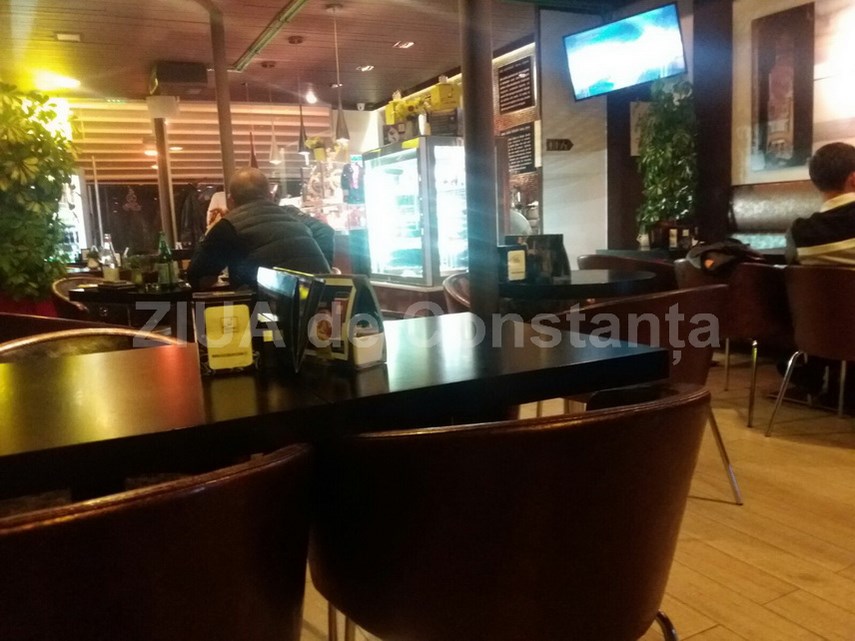 cafeneaua filicori din portul turistic tomis un local cochet si amenajat cu mult bun gust galerie foto cafeneaua filicori din portul turistic tomis un local cochet si amenajat cu mult bun gust galerie foto