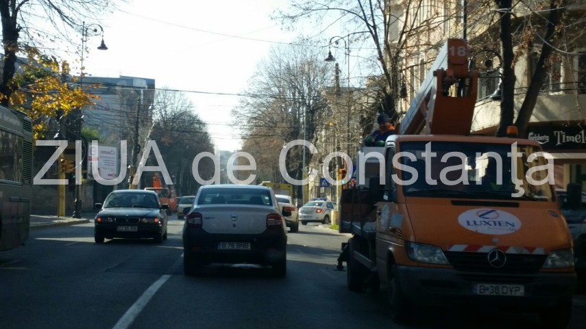 atentie soferi trafic ingreunat in intersectie la fantasio galerie foto 614792 atentie soferi trafic ingreunat in intersectie la fantasio galerie foto 614792