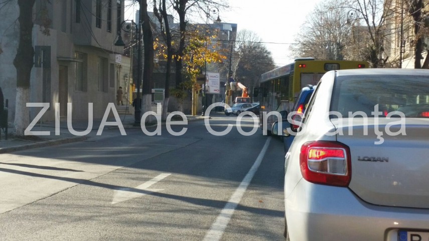 atentie soferi trafic ingreunat in intersectie la fantasio galerie foto 614792 atentie soferi trafic ingreunat in intersectie la fantasio galerie foto 614792