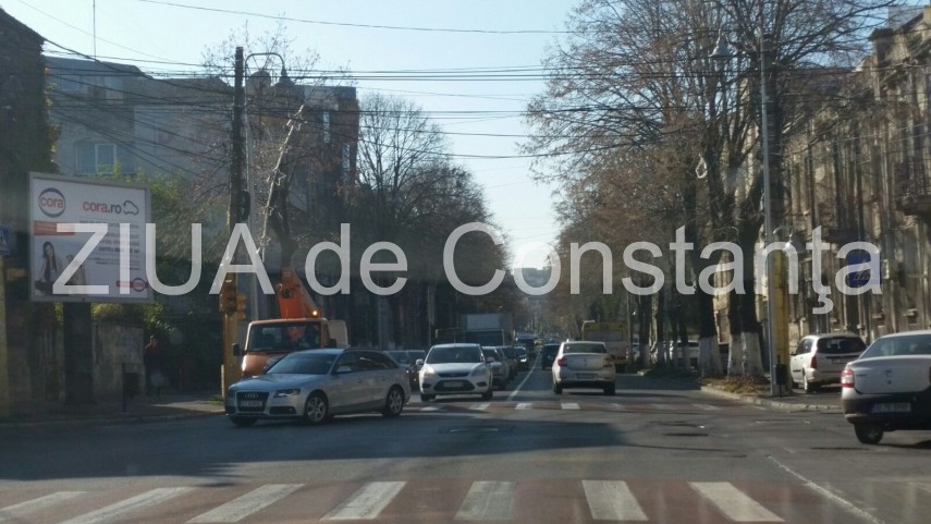 atentie soferi trafic ingreunat in intersectie la fantasio galerie foto 614792 atentie soferi trafic ingreunat in intersectie la fantasio galerie foto 614792