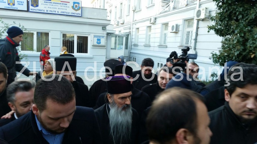 ips teodosie asteptat la sediul ipj constanta de preoti galerie foto 614906 ips teodosie asteptat la sediul ipj constanta de preoti galerie foto 614906