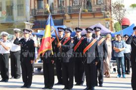 Legea privind ceremoniile oficiale. Nu mai merge cum mergea. Fiecare se va așeza doar unde trebuie