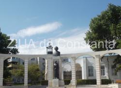 Mihai Eminescu - Afară-i toamnă