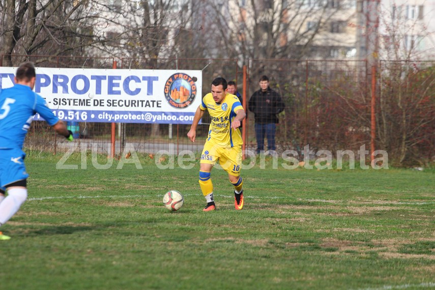 echipa fanilor a invins la scor si sparta techirghiol ssc farul s a distantat la noua puncte in fruntea echipa fanilor a invins la scor si sparta techirghiol ssc farul s a distantat la noua puncte in fruntea