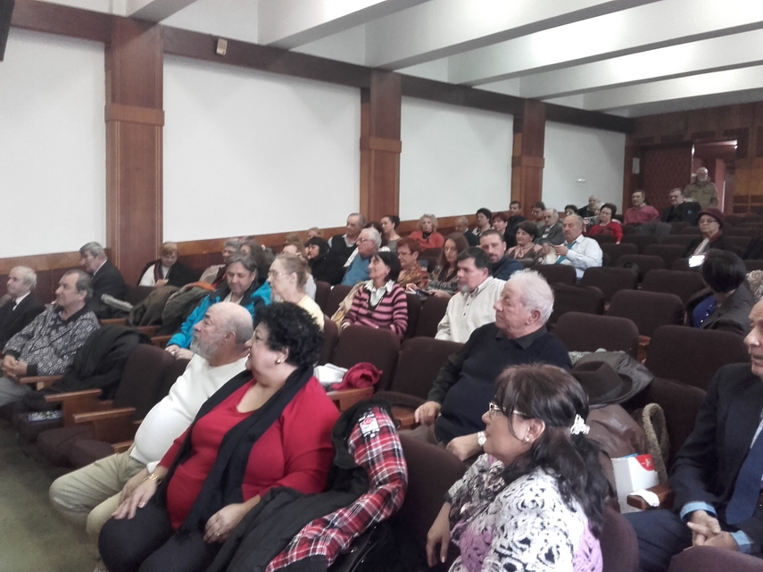 epigrame fabule poezii proza scurta si caricaturi de calitate containerul cu umor lansat de clubul umoristilor epigrame fabule poezii proza scurta si caricaturi de calitate containerul cu umor lansat de clubul umoristilor