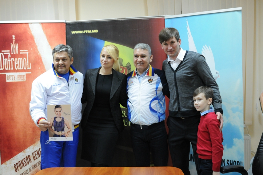 simona halep invitata in republica moldova tatal campioanei s a intalnit cu oficiali ai federatiei de simona halep invitata in republica moldova tatal campioanei s a intalnit cu oficiali ai federatiei de