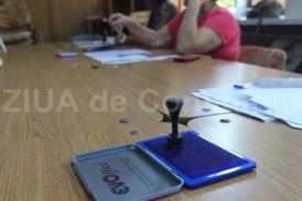Au fost completate birourile secţiilor de votare din judeţ cu reprezentanţii partidelor politice (document) 