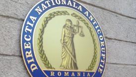 Doi polițiști bucureșteni, trimiși în judecată de Direcția Națională Anticorupție pentru luare de mită