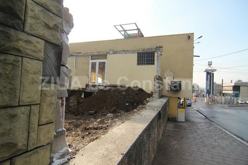 lucrari de demolare la restaurantul vraja marii din constanta 616489 lucrari de demolare la restaurantul vraja marii din constanta 616489