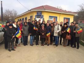 Echipa USR Constanţa şi Clotilde Armand petrec 1 Decembrie împreună cu constănțenii