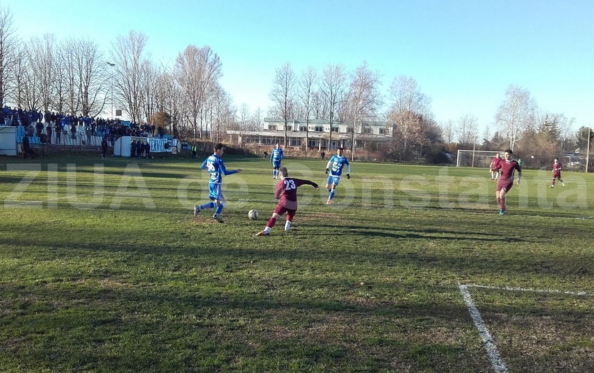 daniel draghici si ion barbu un portar si un fundas au jucat atacanti in meciul ssc farul cfr constanta daniel draghici si ion barbu un portar si un fundas au jucat atacanti in meciul ssc farul cfr constanta