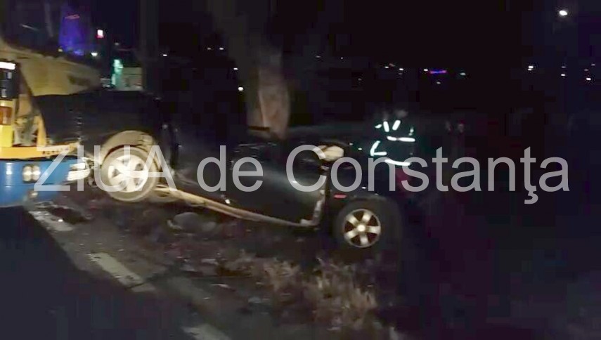 accidentul violent de la intrare in deleni judetul constanta in imagini fotoreportaj 616919 accidentul violent de la intrare in deleni judetul constanta in imagini fotoreportaj 616919