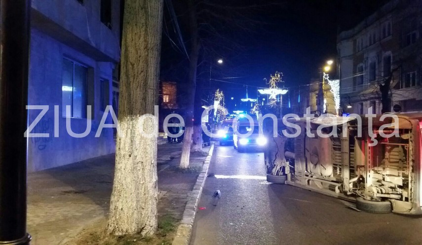 constanta accident rutier grav la fantasio o masina rasturnata in intersectie o victima 617002 constanta accident rutier grav la fantasio o masina rasturnata in intersectie o victima 617002