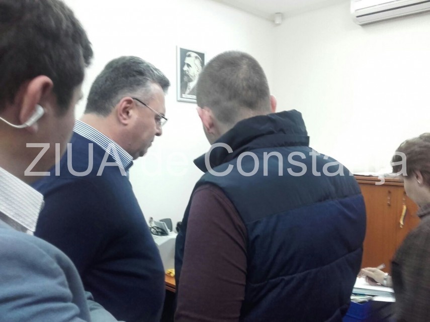 constanta alegeri parlamentare 2016 robert boroianu si bogdan hutuca primele declaratii dupa exit poll constanta alegeri parlamentare 2016 robert boroianu si bogdan hutuca primele declaratii dupa exit poll