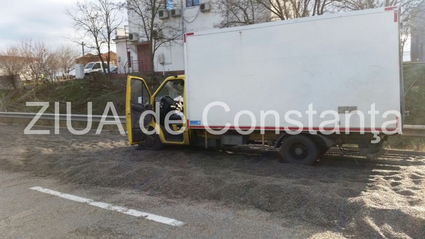 fotoreportaj tragedie rutiera pe autostrada soarelui imagini cu un puternic impact emotional 618081 fotoreportaj tragedie rutiera pe autostrada soarelui imagini cu un puternic impact emotional 618081