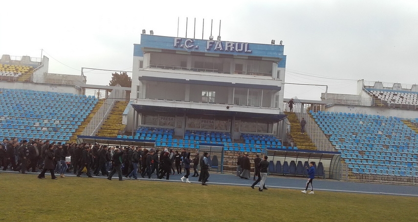 an negru in galeria farului ieri a fost inmormantat si marian ivan va reintalniti in rai dumnezeu sa an negru in galeria farului ieri a fost inmormantat si marian ivan va reintalniti in rai dumnezeu sa