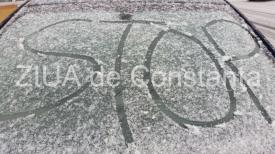 UPDATE. Trei autoturisme, blocate Circulația pe DJ392 este întreruptă între Dumbrăveni și Independența  