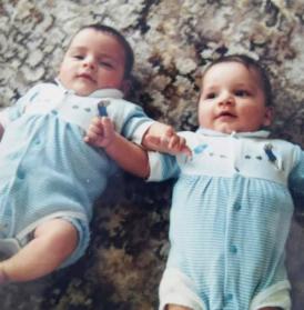 Viața i-a despărțit, dar s-au reunit pe Facebook! O familie din Constanța s-a reîntâlnit după zeci de ani