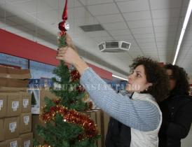 CARȚI, FRUCTE SI ALTE ”BUNATATI” DE SARBATORI