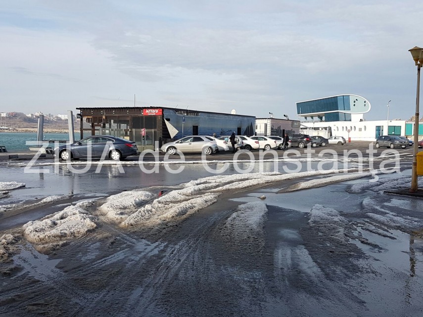 fotoreportaj portul tomis a inghetat 619343 fotoreportaj portul tomis a inghetat 619343