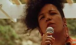 Interpreta hitului Lambada a murit. Loalwa Braz Vieira, găsită carbonizată în mașina sa (video)