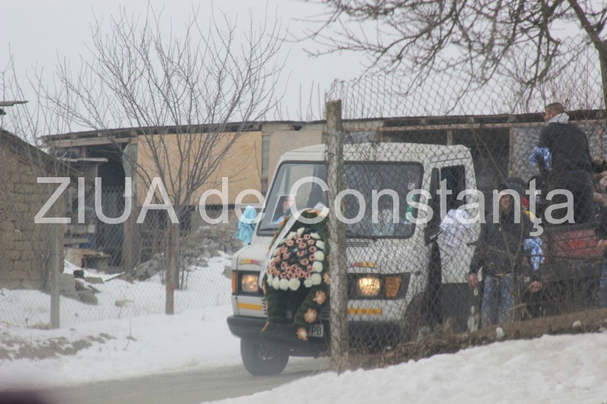 tinerii decedati in accidentul de la stefan cel mare condusi pe ultimul drum 621886 tinerii decedati in accidentul de la stefan cel mare condusi pe ultimul drum 621886