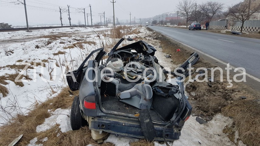 ce a ramas in urma accidentului mortal de la stefan cel mare imagini cu impact emotional galerie foto ce a ramas in urma accidentului mortal de la stefan cel mare imagini cu impact emotional galerie foto