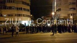 UPDATE 2. Cel mai mare protest de după Revoluție. Aproximativ 100.000 de oameni în stradă Mitinguri de amploare în Capitală şi în alte 19 oraşe din ţară, precum şi în diaspora   